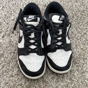 Nike Black and White Athletic Shoes